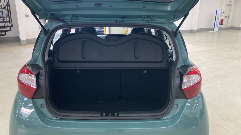 Hyundai i10 1.0 Advance 5dr Petrol Hatchback